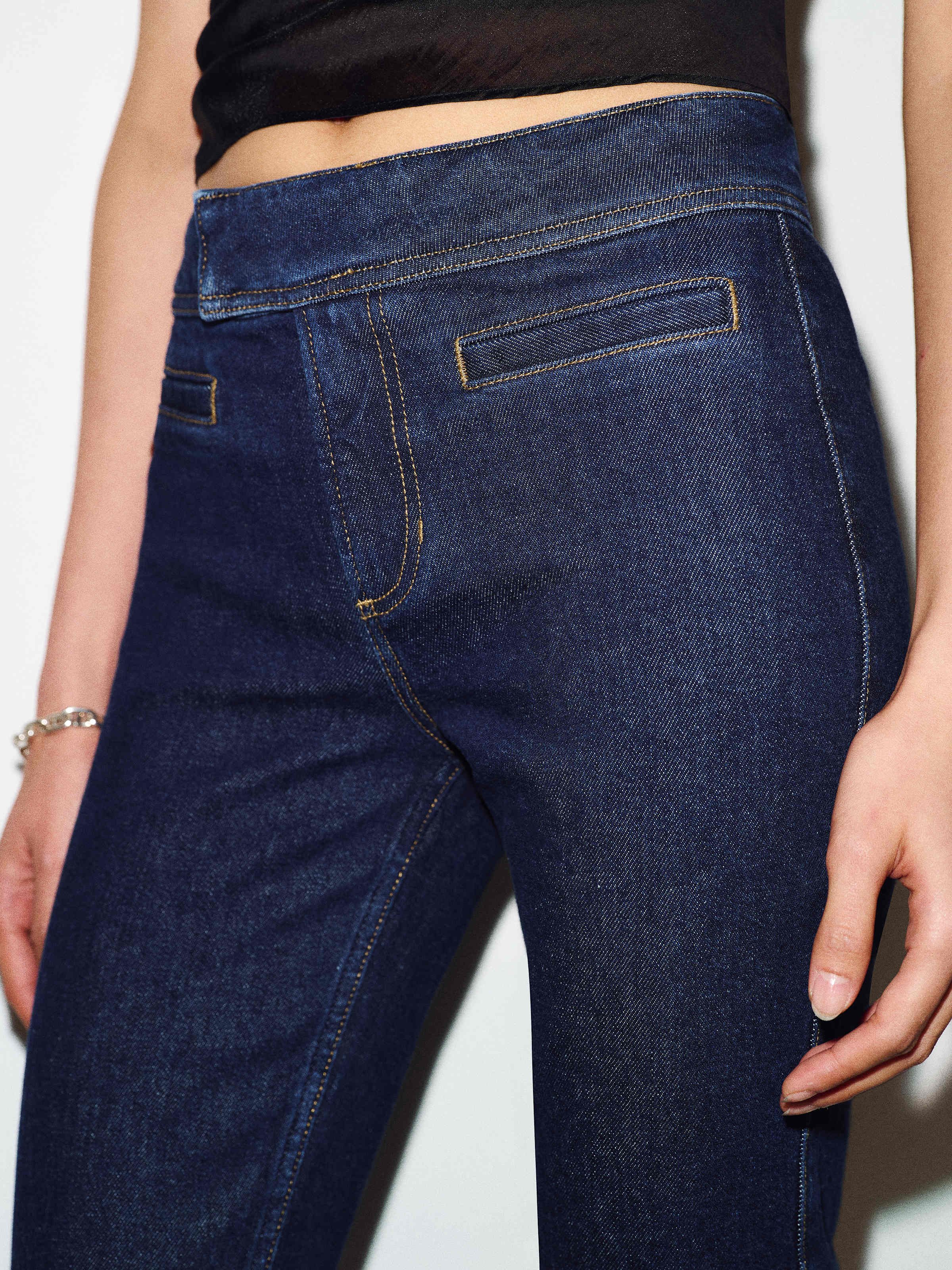 Zoee Stretch Mid Rise Capri Jeans - thumbnail 6