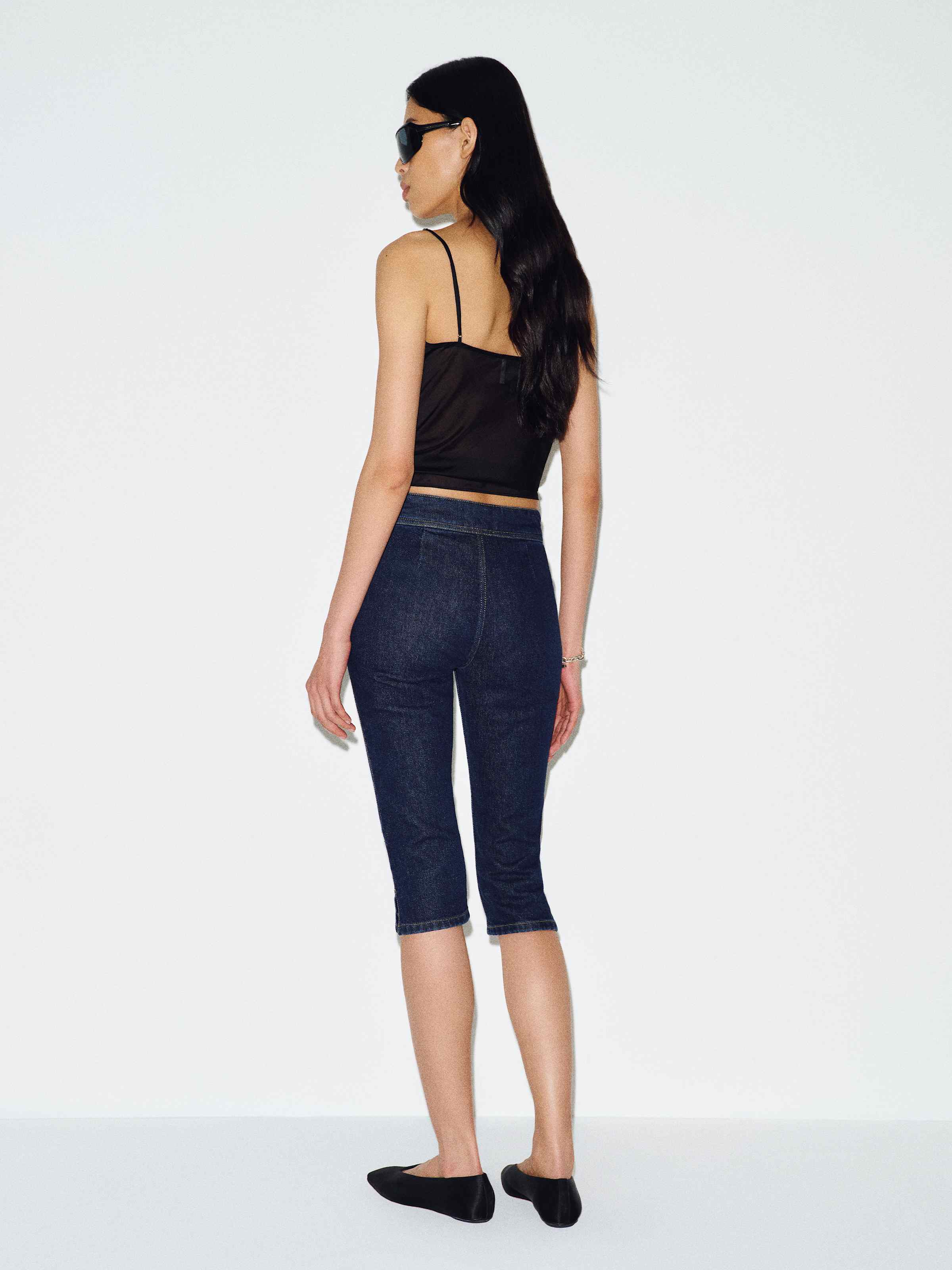 Zoee Stretch Mid Rise Capri Jeans - thumbnail 8