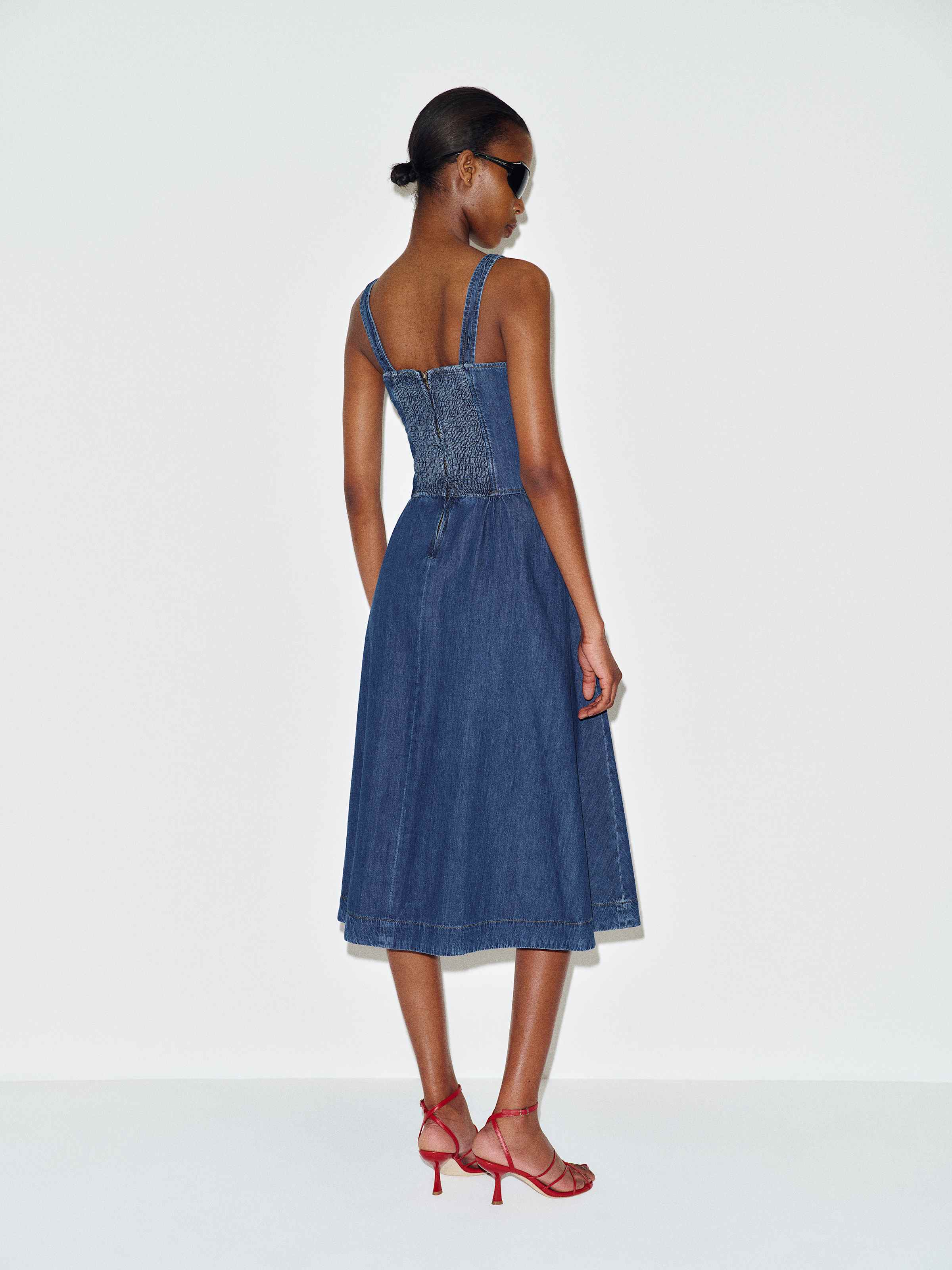 Janu Denim Midi Dress - thumbnail 6