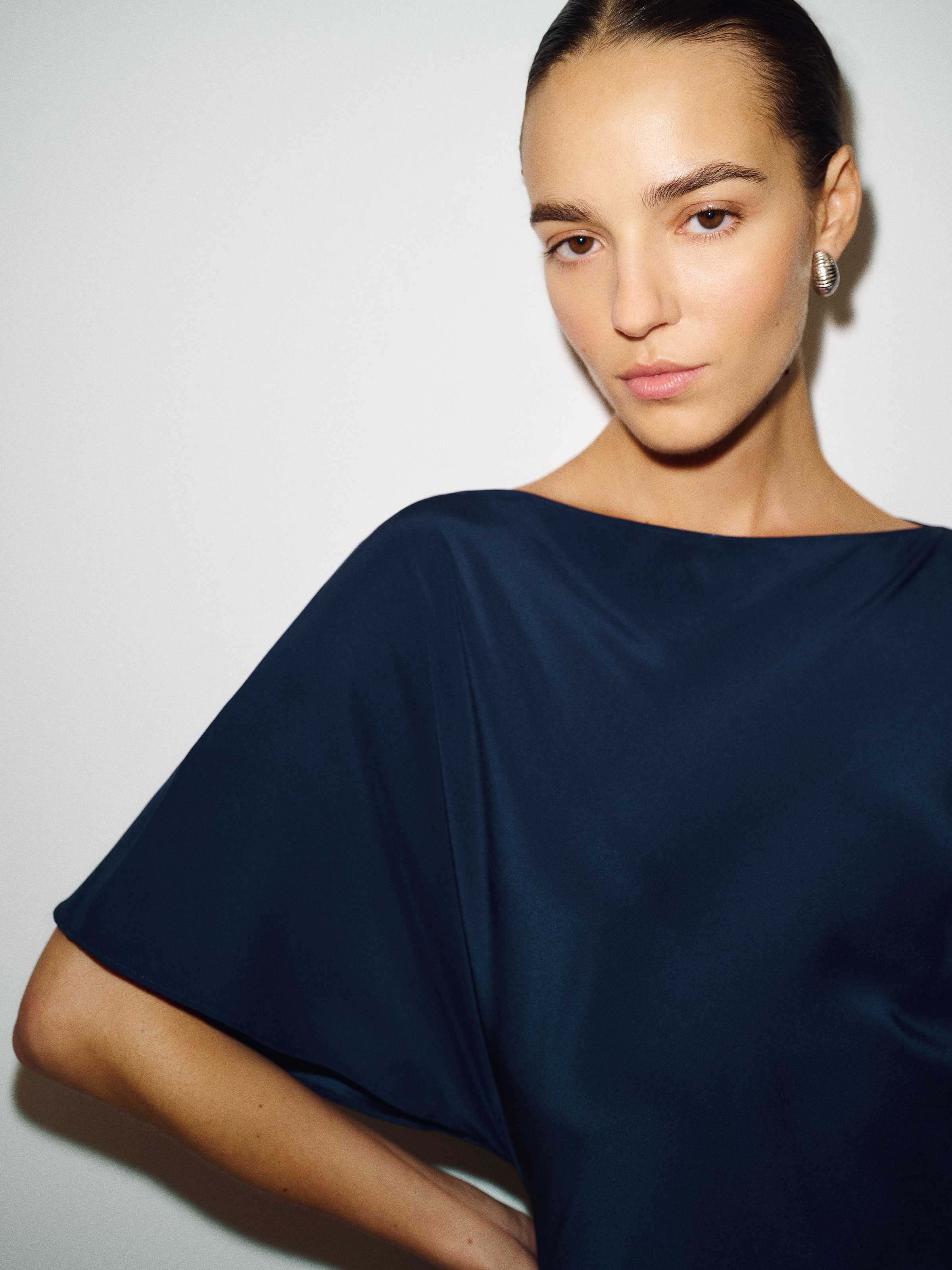 Caila Silk Dress - thumbnail 10