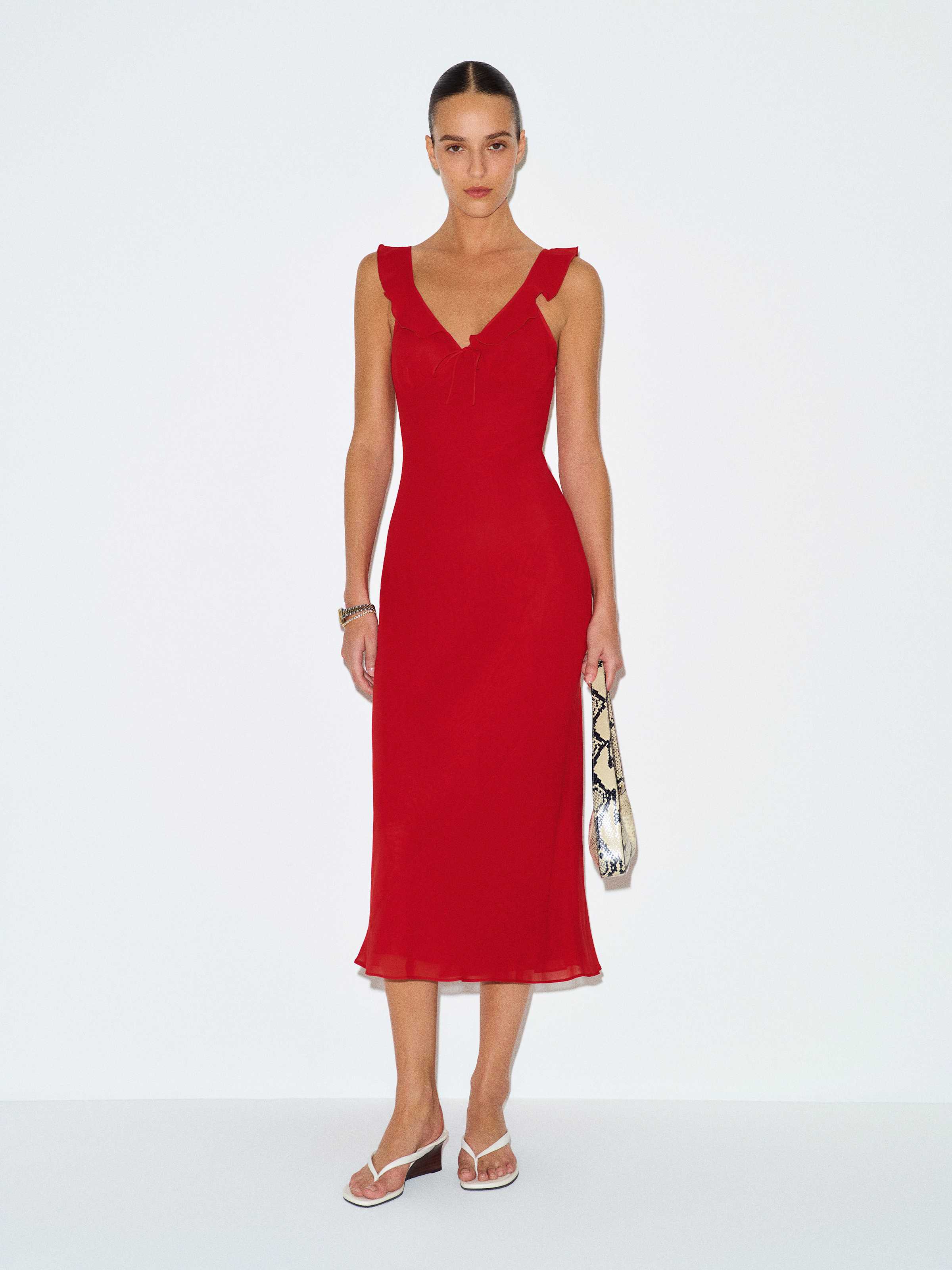 Teleia Dress - thumbnail 2