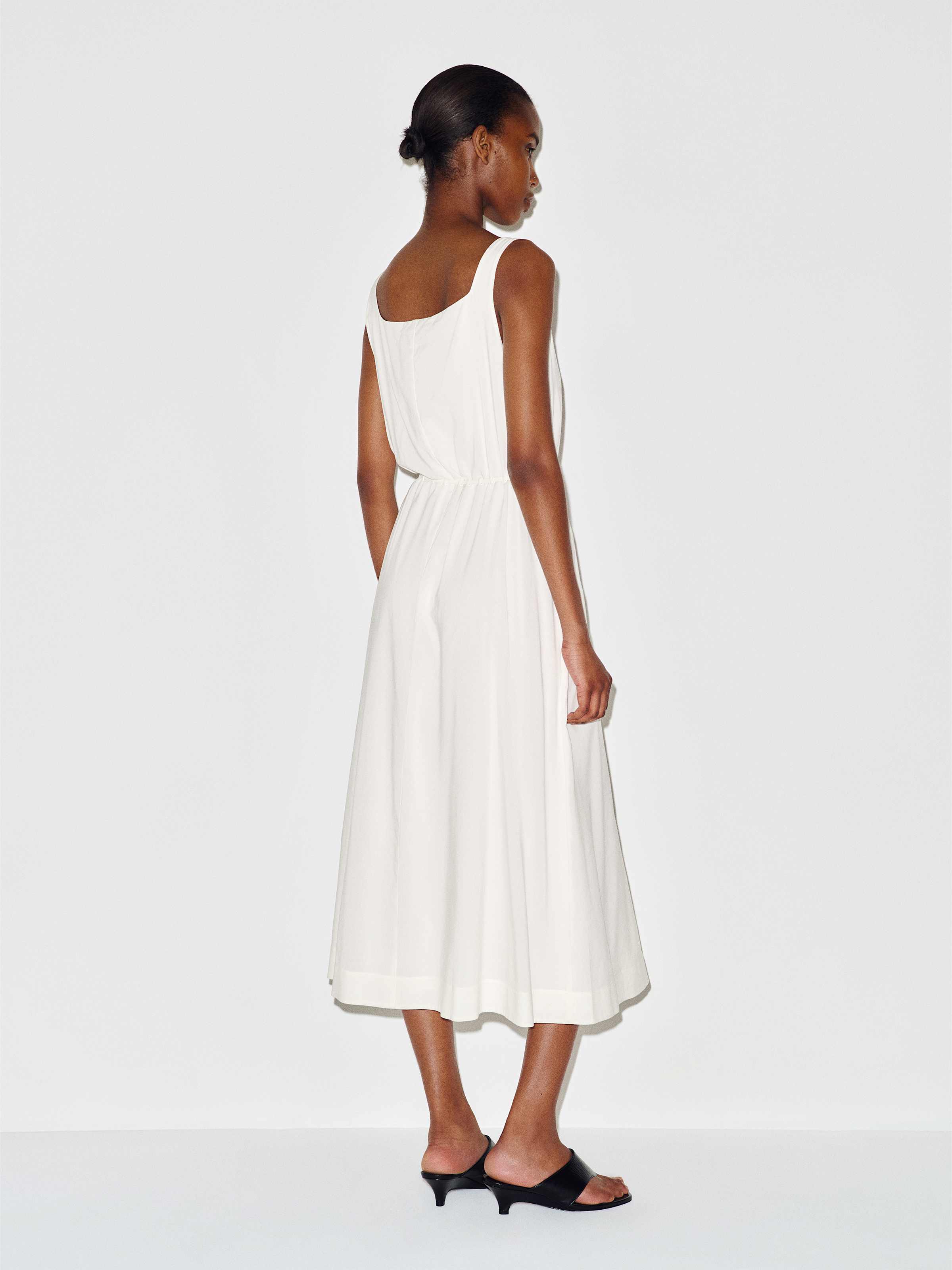 Anari Dress - thumbnail 8