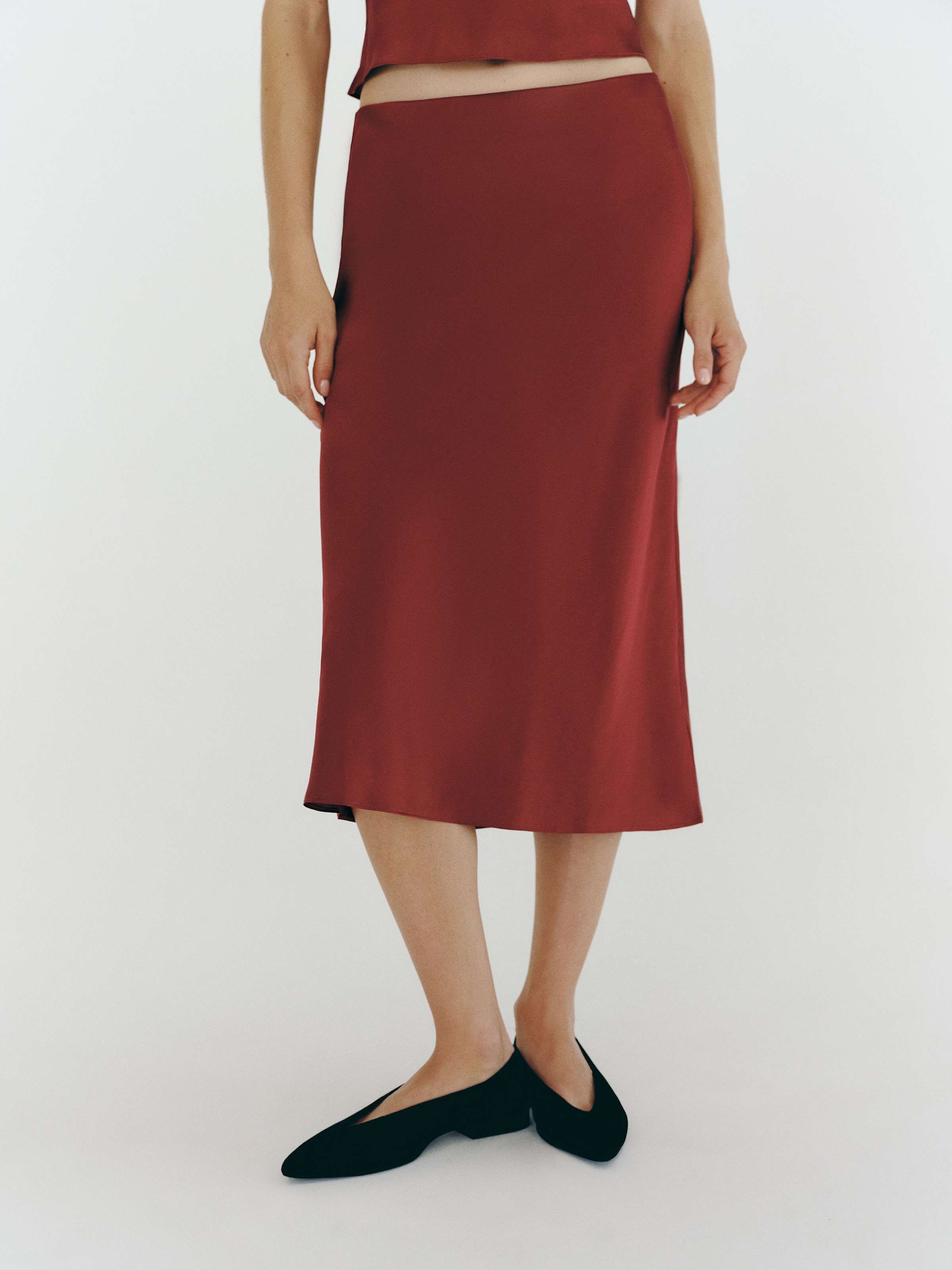 Pomelle Silk Two Piece - thumbnail 6