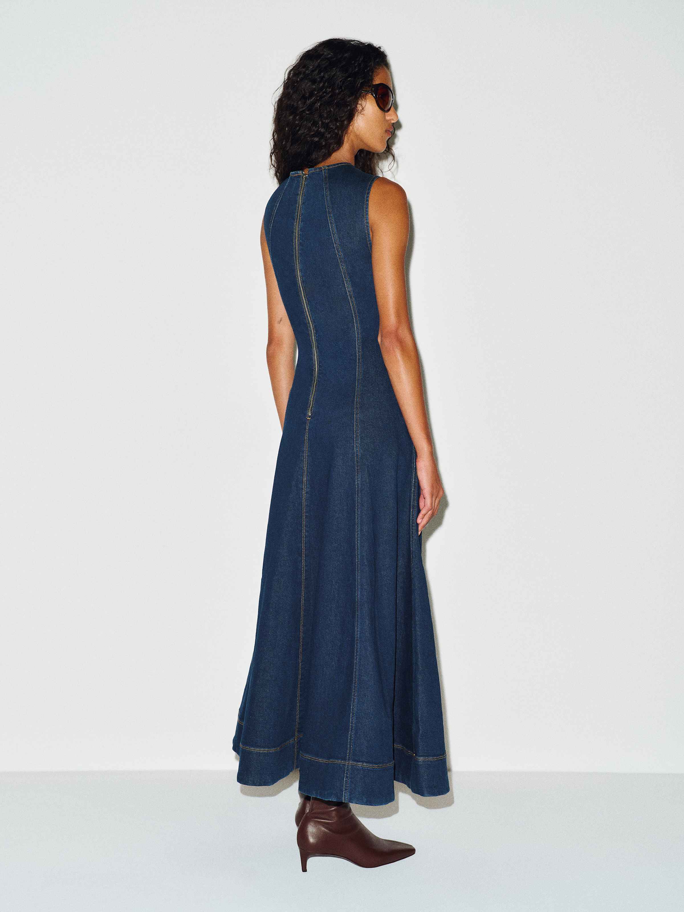 Cecilia Denim Midi Dress - thumbnail 8