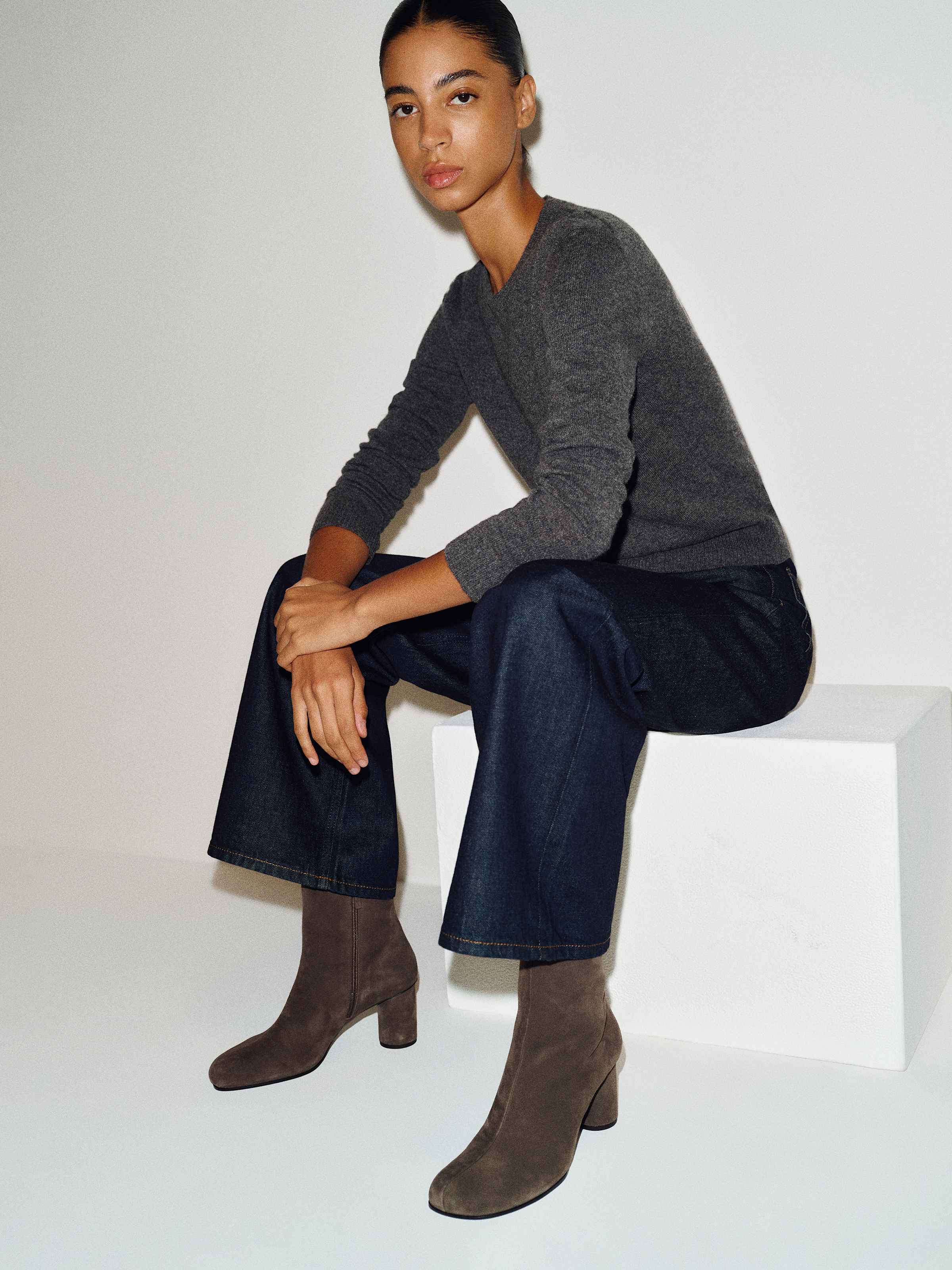 Phadra Ankle Boot - thumbnail 4