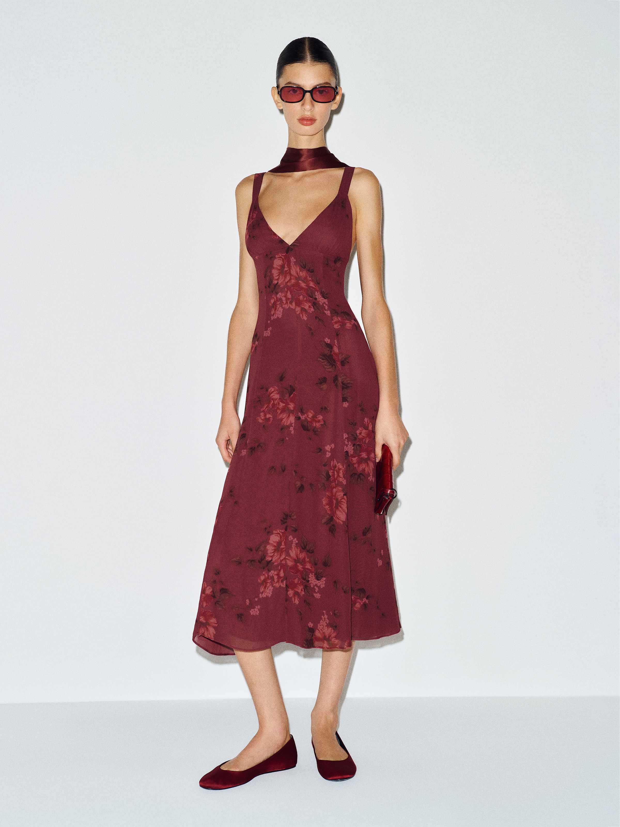 Maribella Dress - thumbnail 2