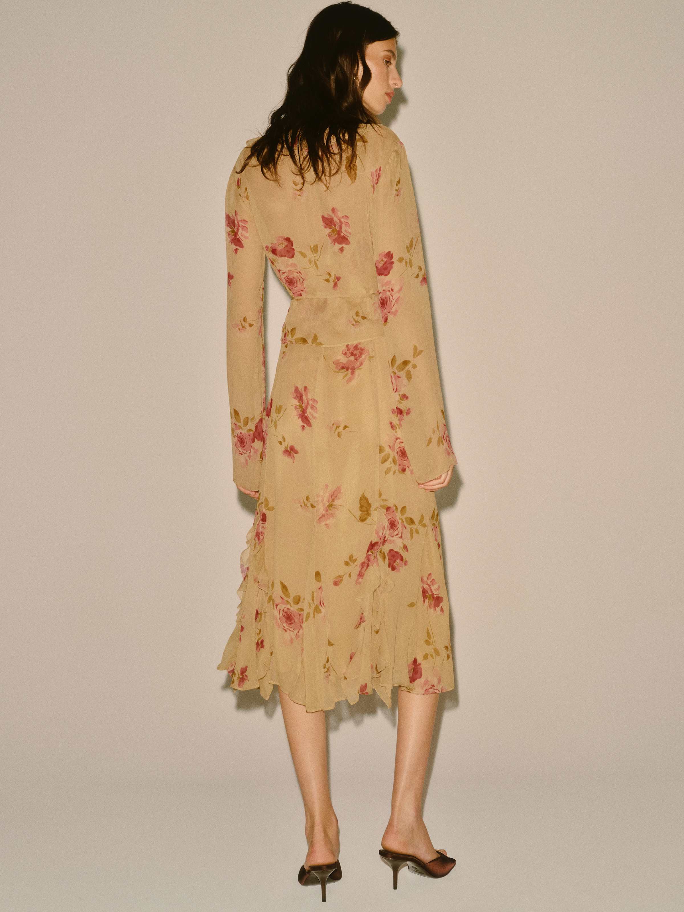 Dahlia Two Piece - thumbnail 6