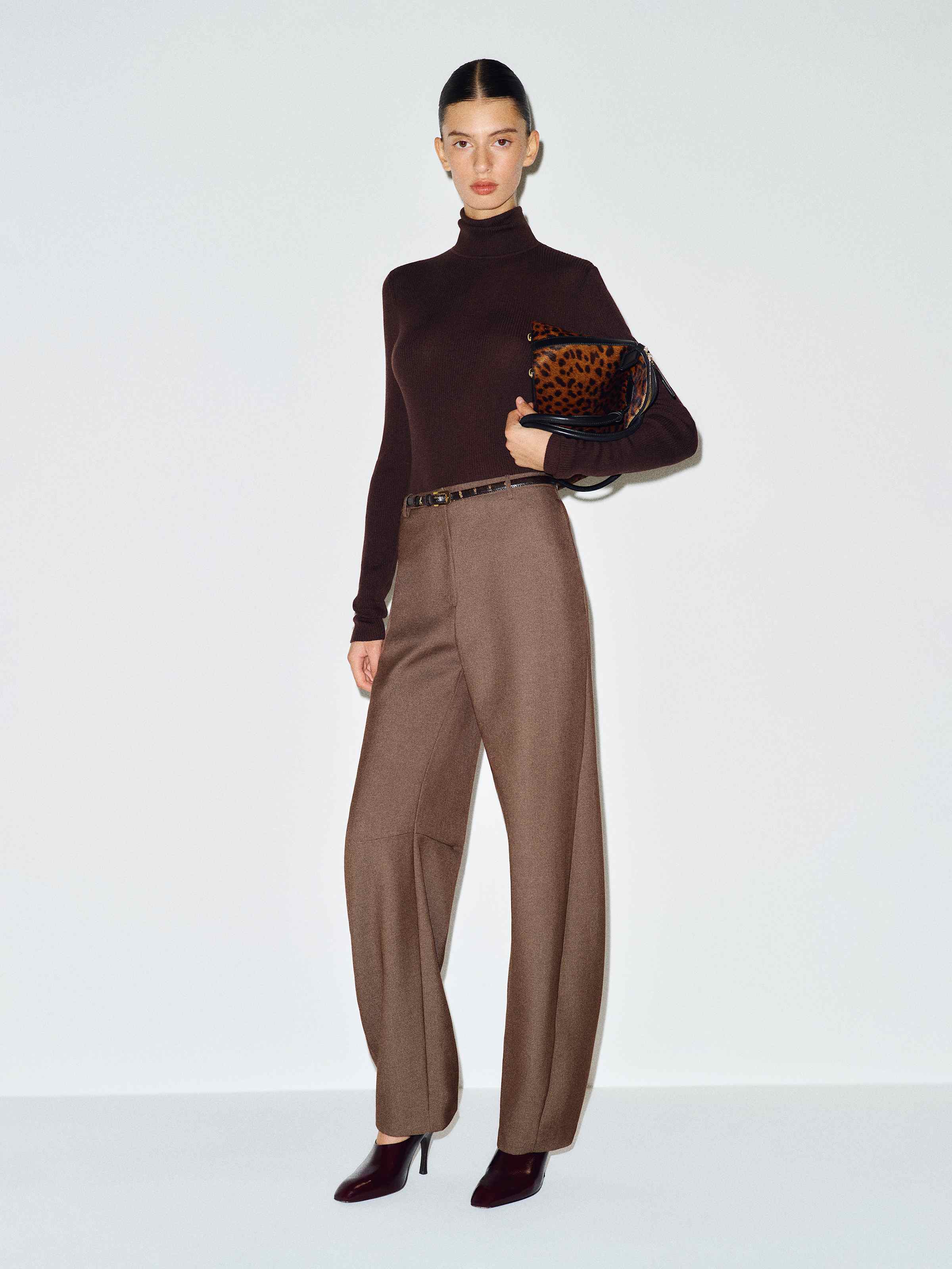 Jackie Bow Leg Pant - thumbnail 2