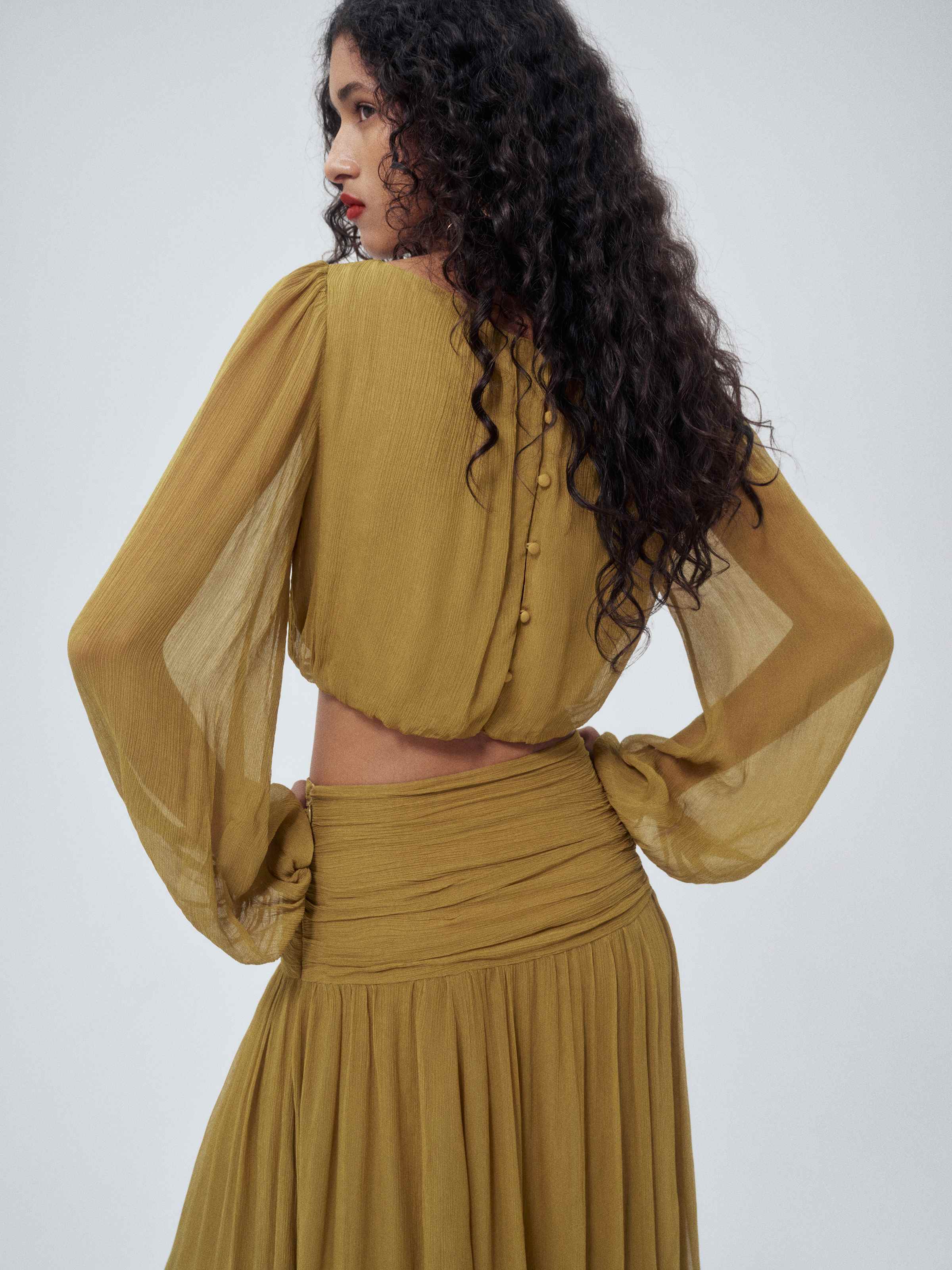 Anika Two Piece - thumbnail 6