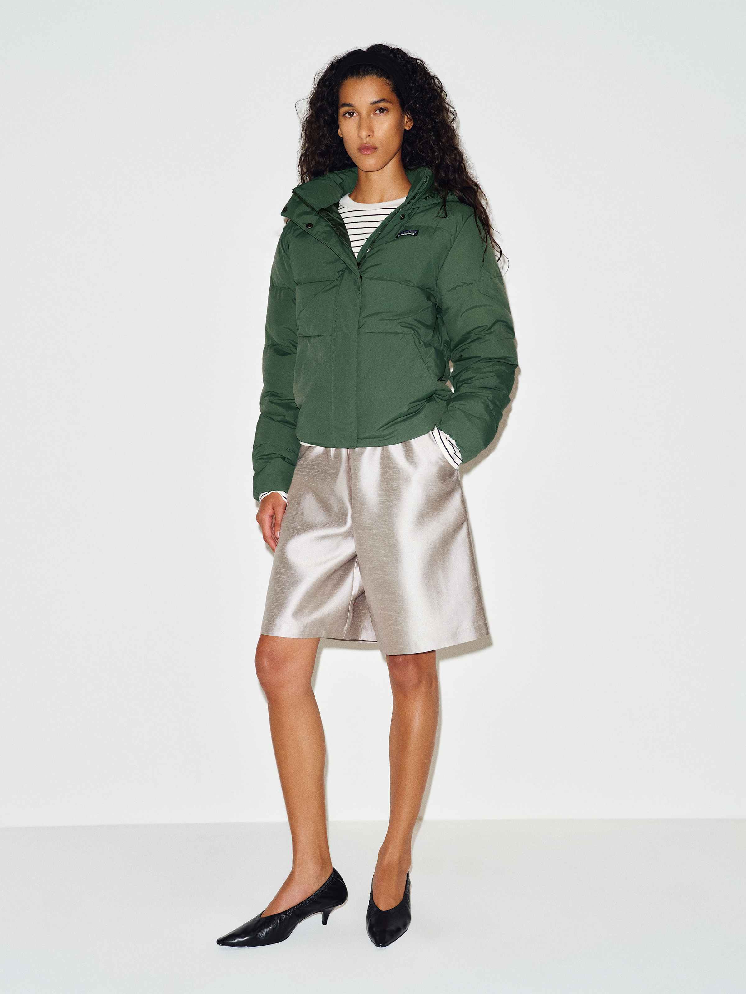 Patagonia W's Sisar Down Hoody Jacket - thumbnail 2