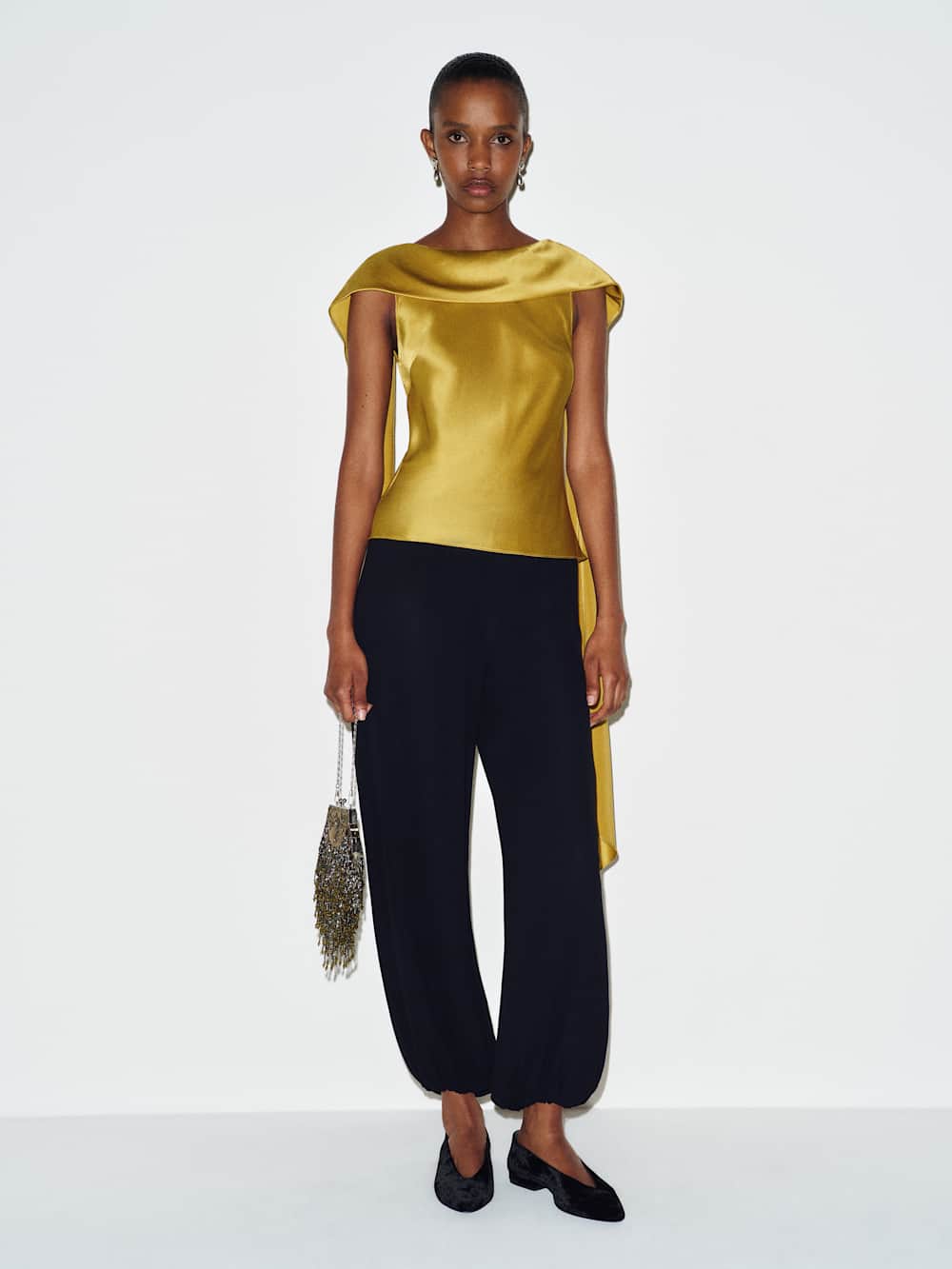 Reformation 니키타 실크 탑