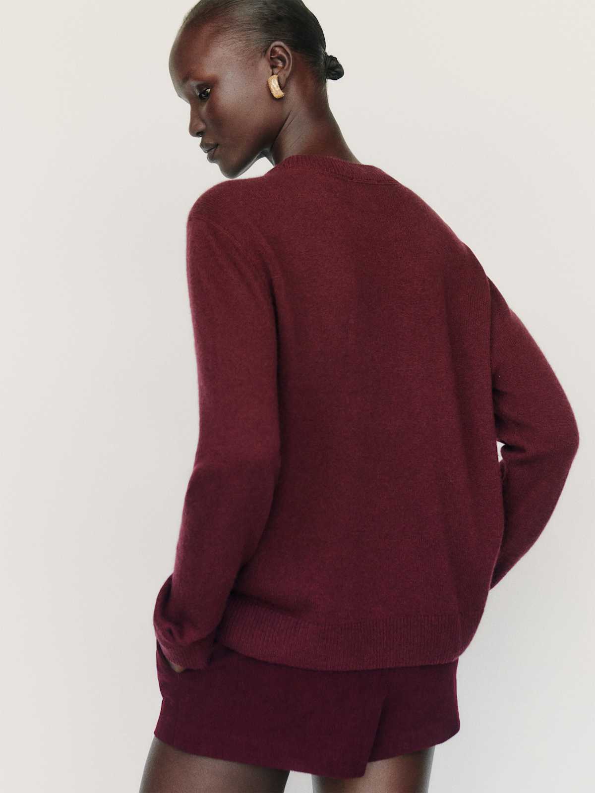 Cashmere Boyfriend Sweater - thumbnail 9