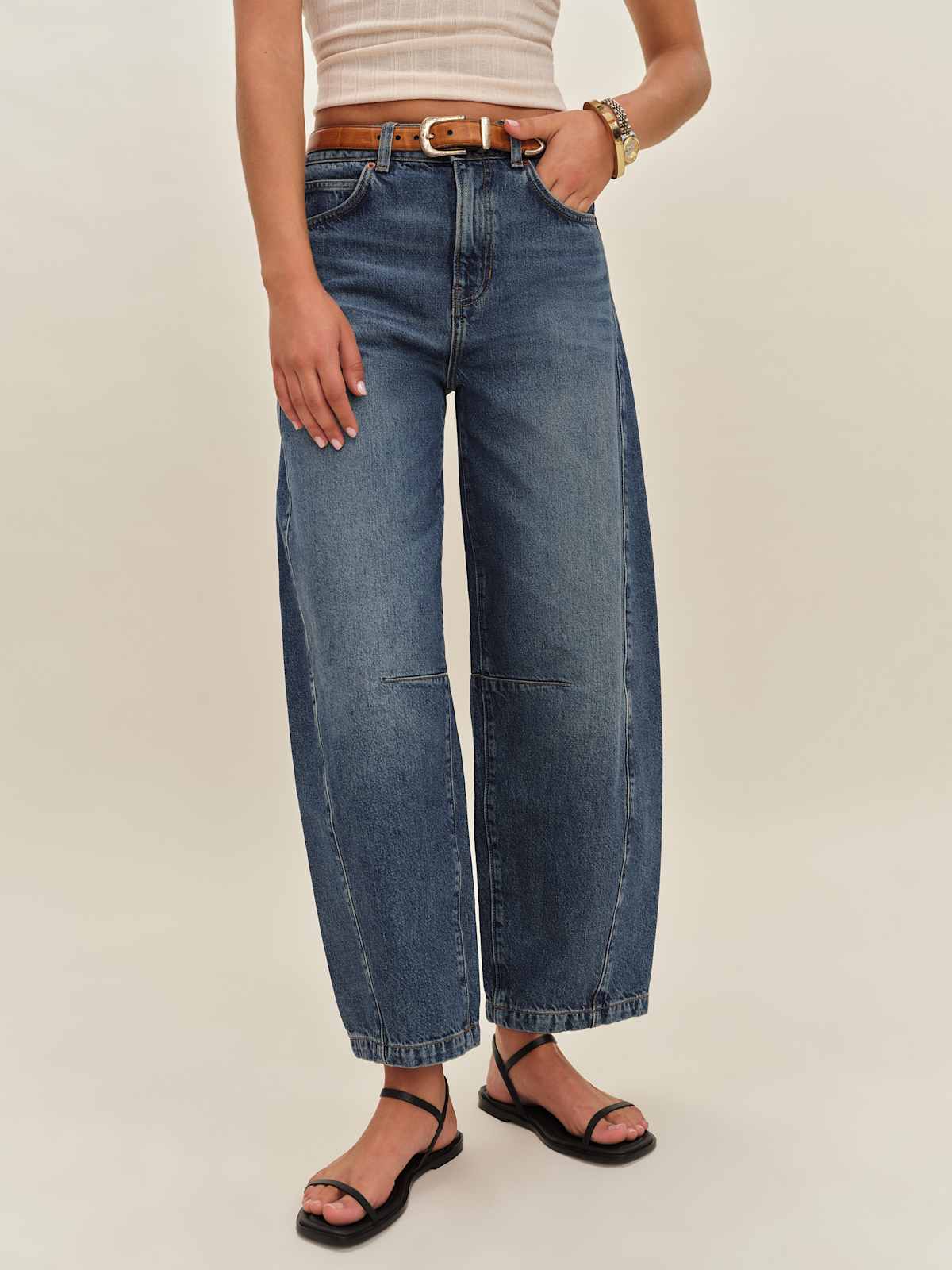 Tyler Mid Rise Barrel Jeans - thumbnail 3