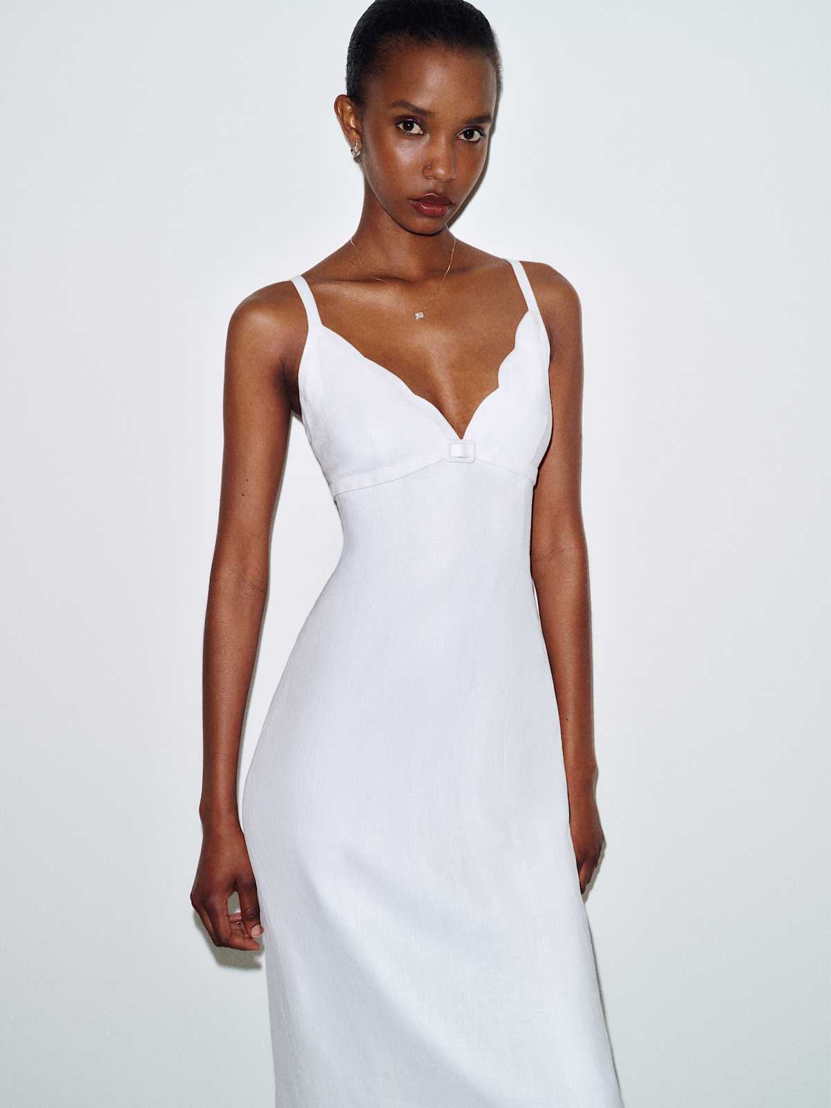 Sara Linen Dress - thumbnail 5