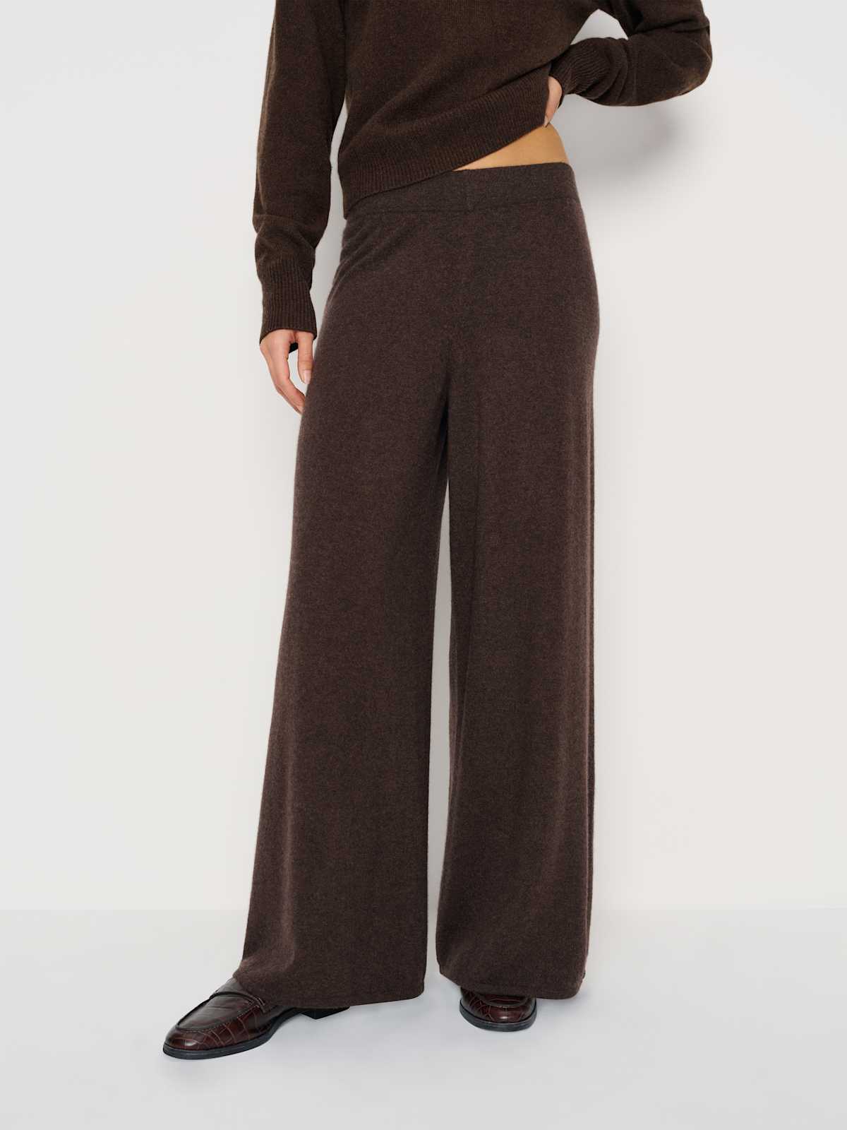Lyle Cashmere Pants - thumbnail 3