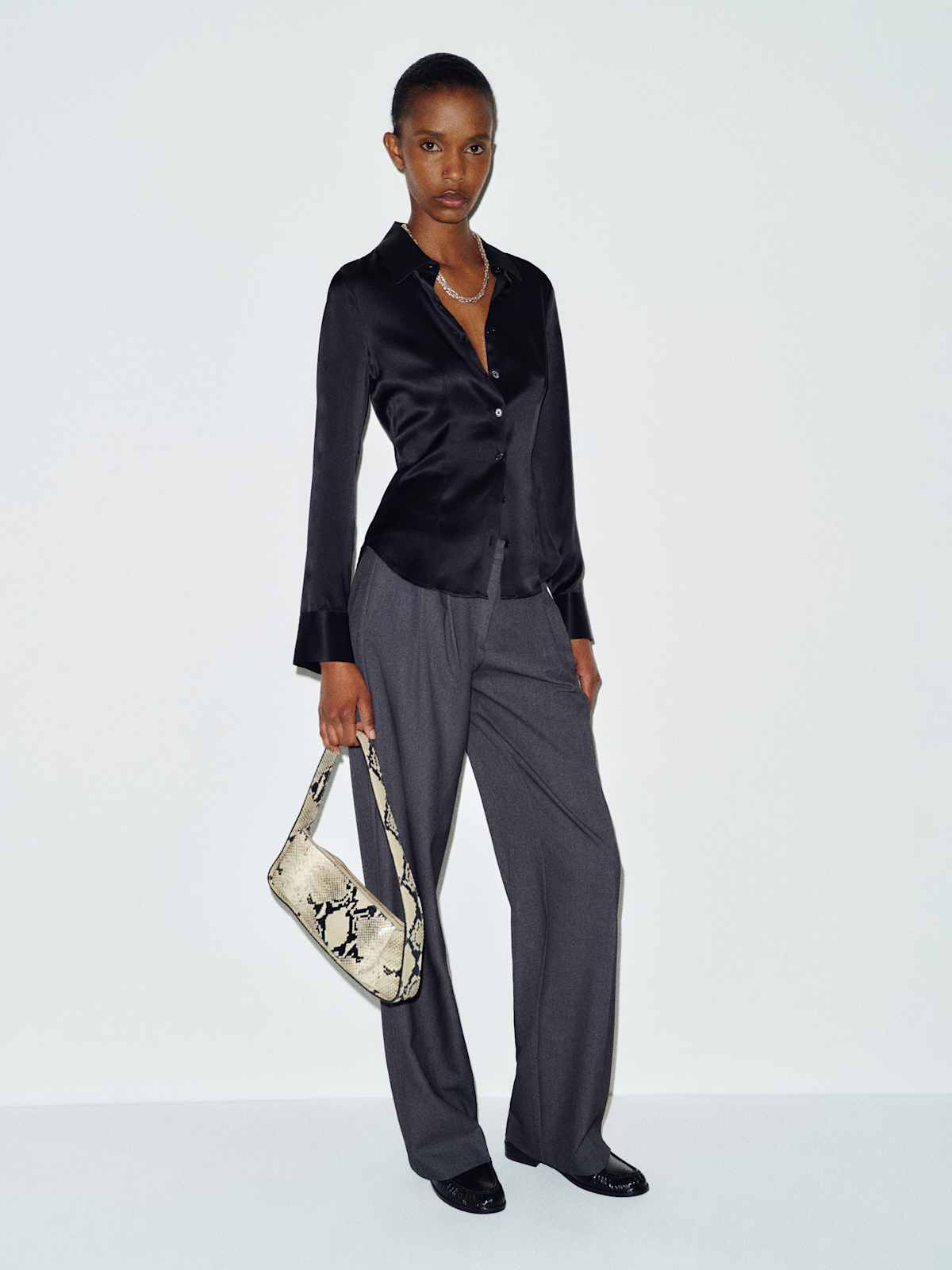 Raya Fitted Silk Shirt - thumbnail 9