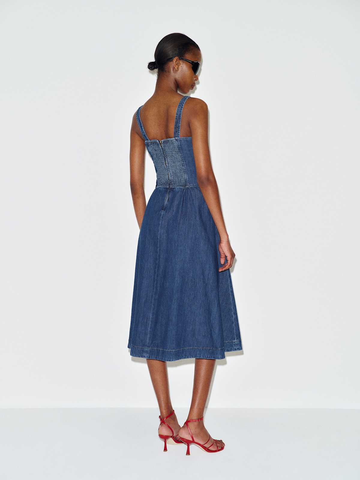 Janu Denim Midi Dress - thumbnail 5