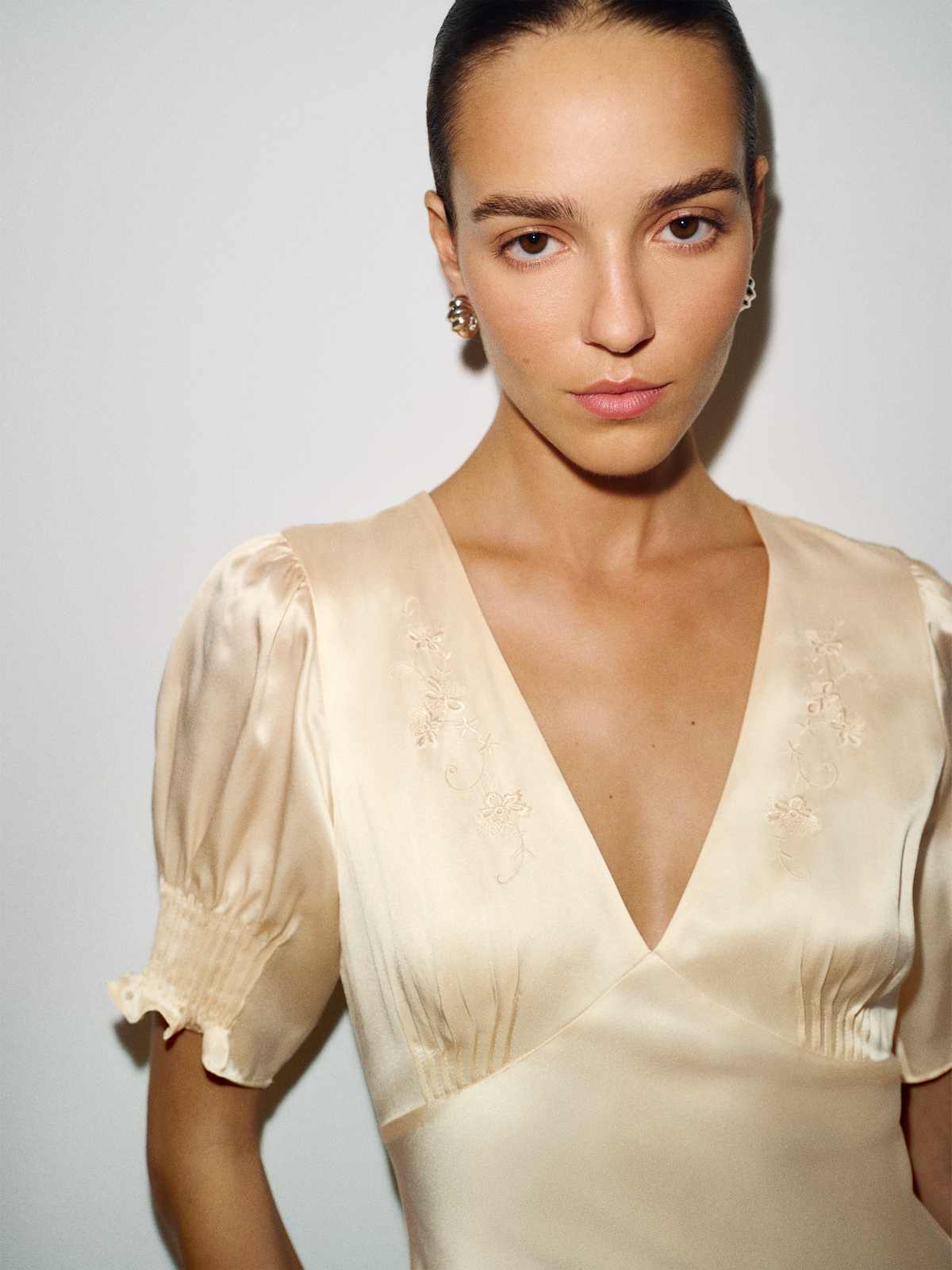 Sacha Silk Dress - thumbnail 3