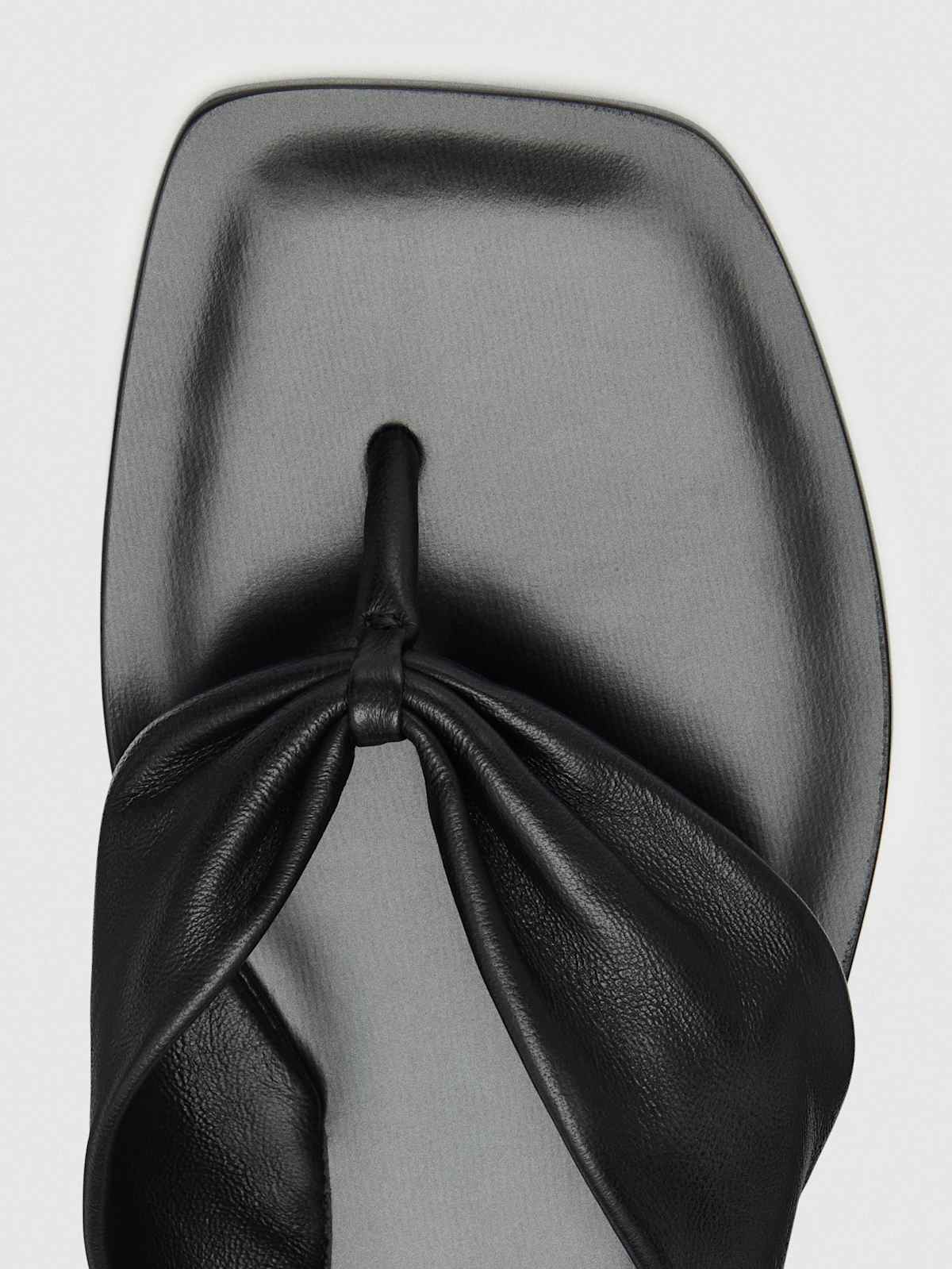 Larsen Thong Sandal - thumbnail 9