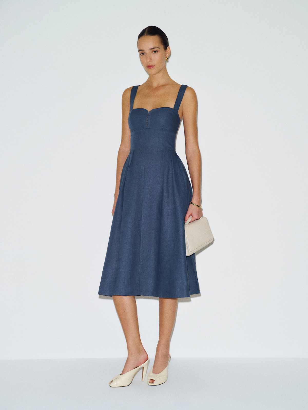 Roma Linen Dress - thumbnail 9
