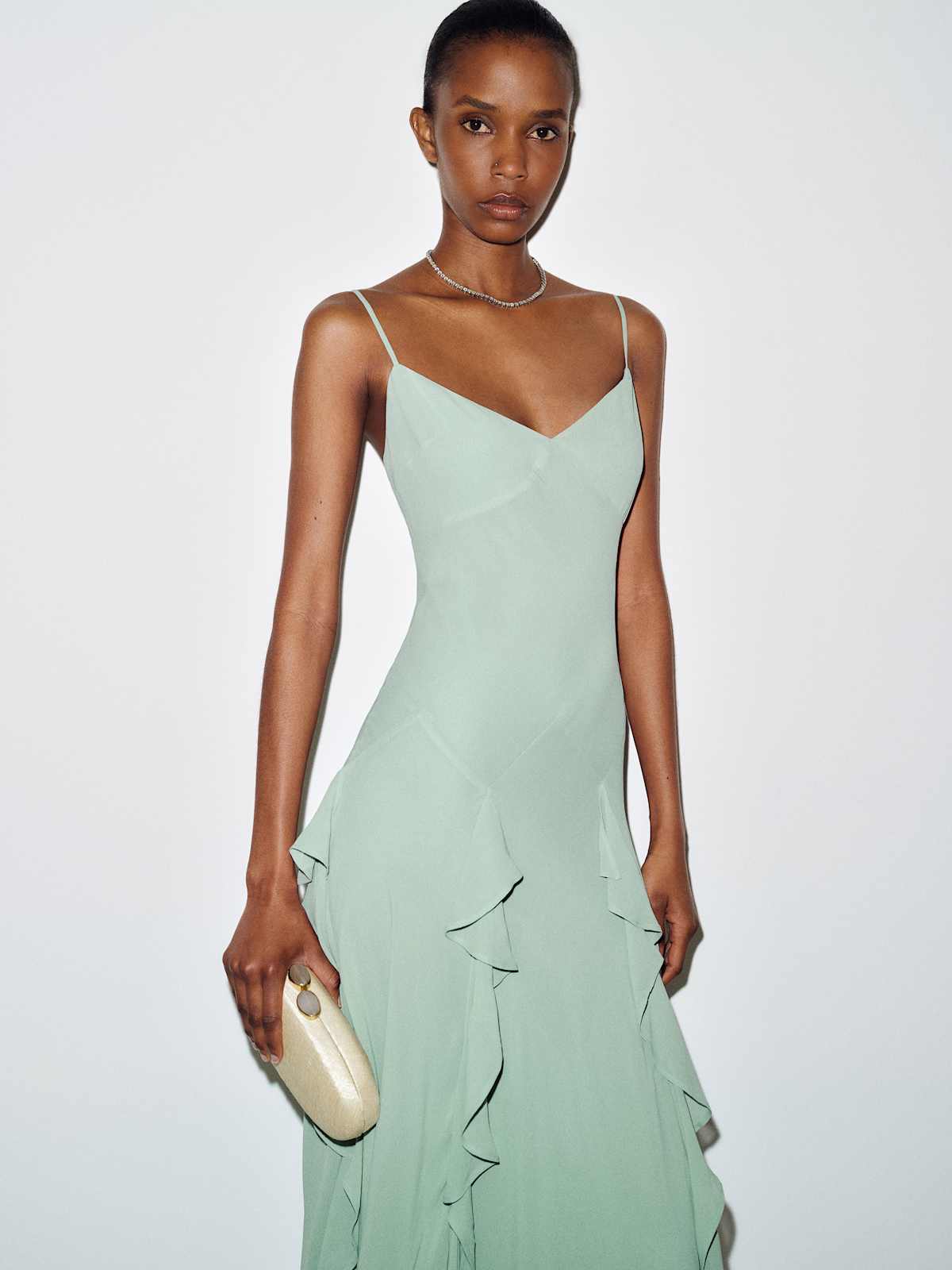 Allissa Dress - thumbnail 3