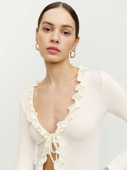 Gellar Ruffle Knit Top
