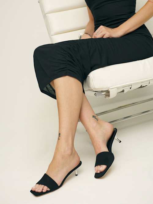 セール商品が満載 Hartzell Heeled Sandal 靴