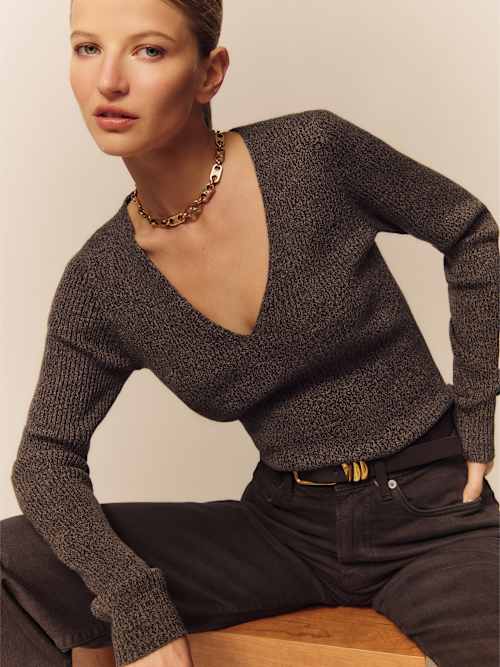 Valencia Regenerative Merino V-neck