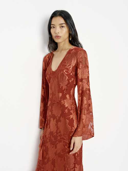 reformation vivi silk dress Reformation Vivi Silk Size 6 Dress