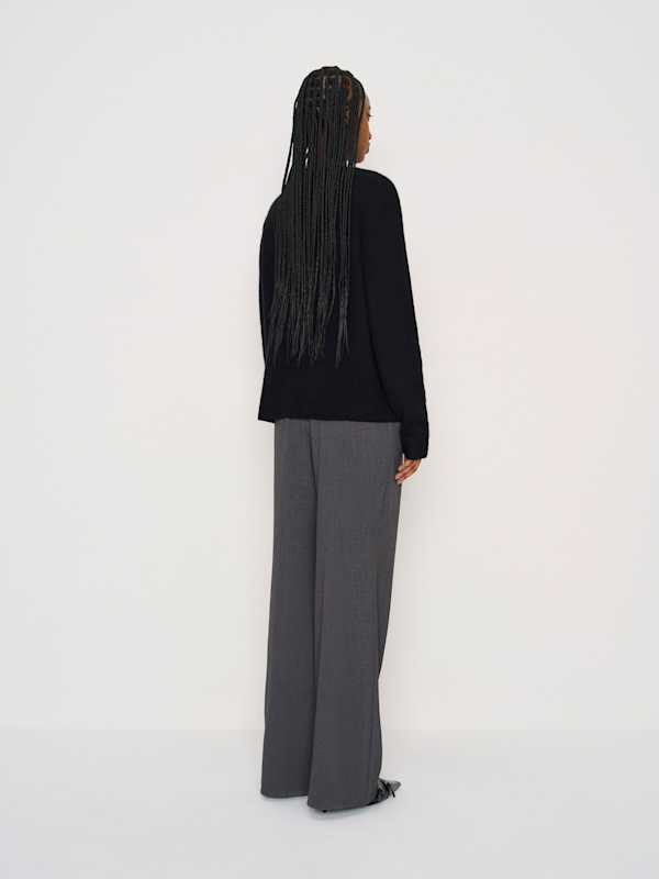 Cashmere Boyfriend Sweater - Black