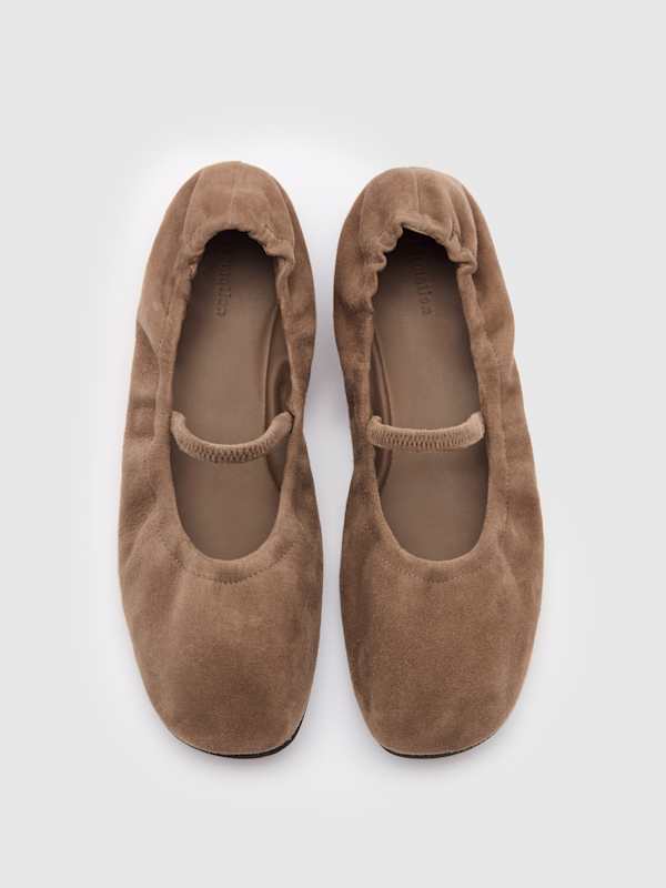 Buffy Ruched Ballet Flat - Farro Suede
