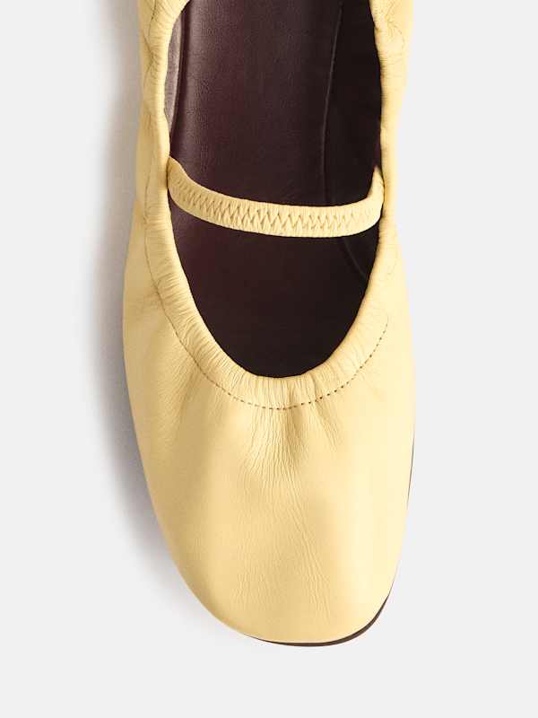 Buffy Ruched Ballet Flat - Lemon Custard Leather