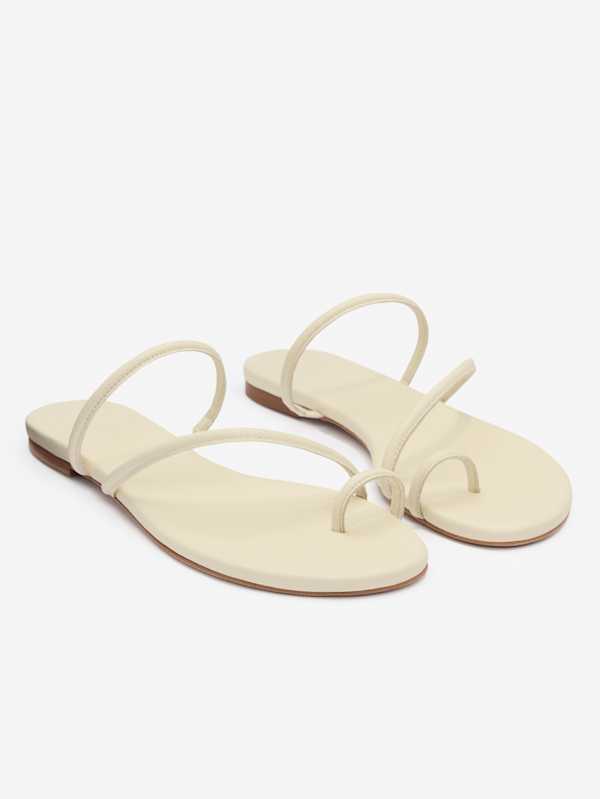Ludo Toe Ring Strappy Flat Sandal - Almond Leather