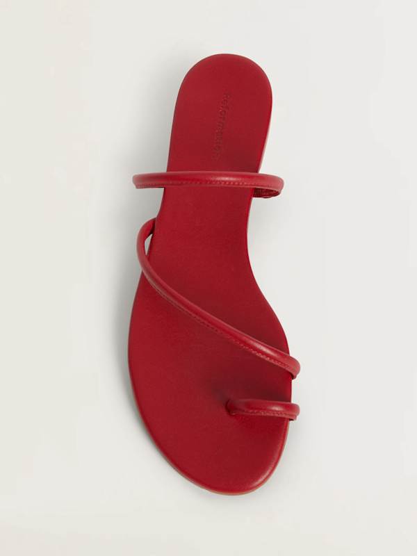 Ludo Toe Ring Strappy Flat Sandal - Scarlet