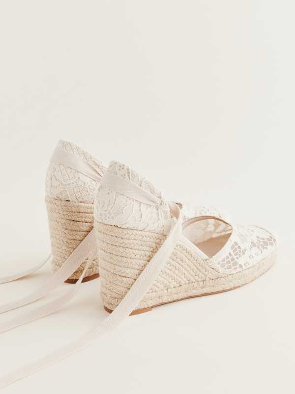 Espadrilles compens&eacute;es &agrave; lacets Camilla - Dentelle blanche
