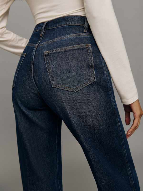 Val 90s Mid Rise Straight Jeans - Ahurani