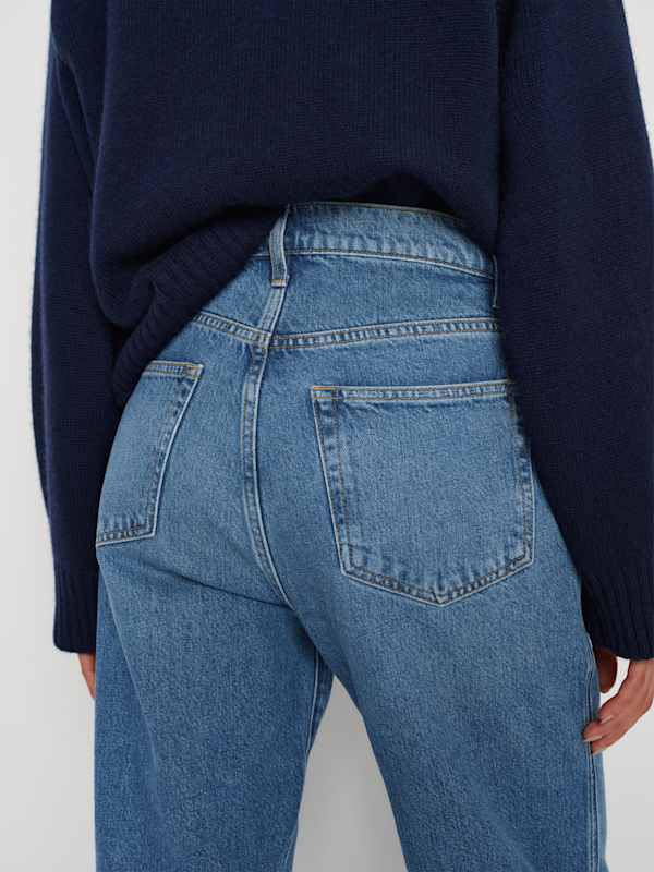 Val 90s Mid Rise Straight Jeans - Naysa