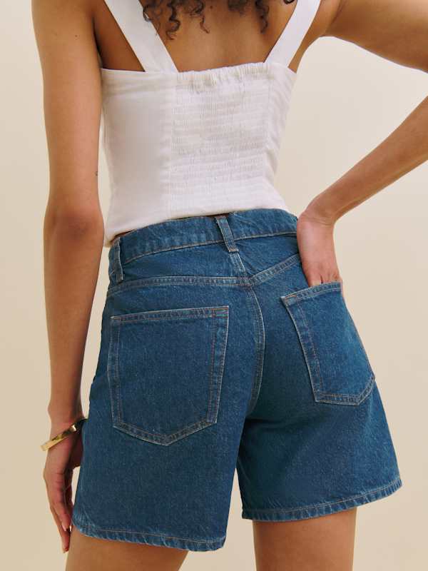 Raye Mid Rise 6&rdquo; Jean Shorts - Cleary