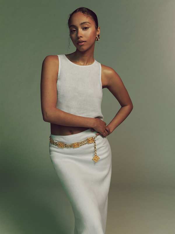 Petites Layla Linen Skirt - White