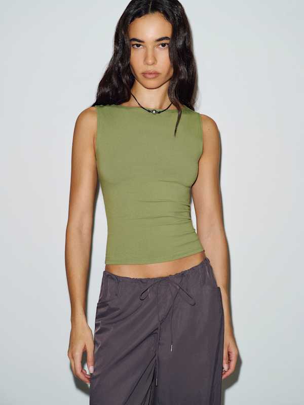 Dusk Knit Top - Green Bean