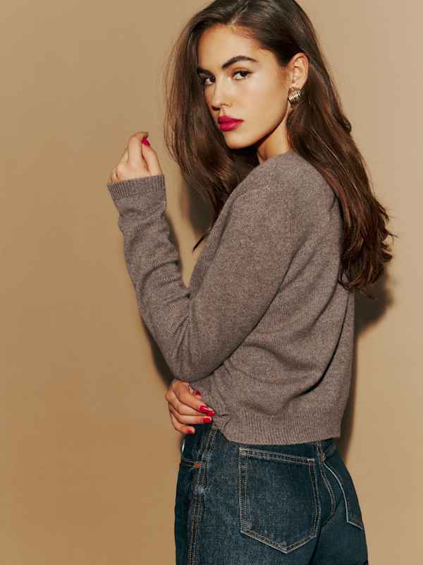 Cardigan ras-du-cou en cachemire Clara - Cacao