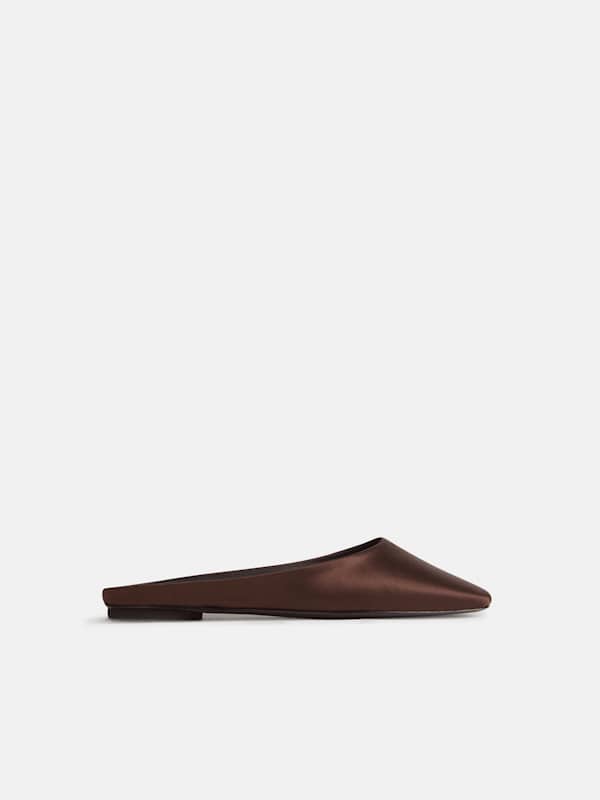 Yoanna Flat Mule - Cafe Satin
