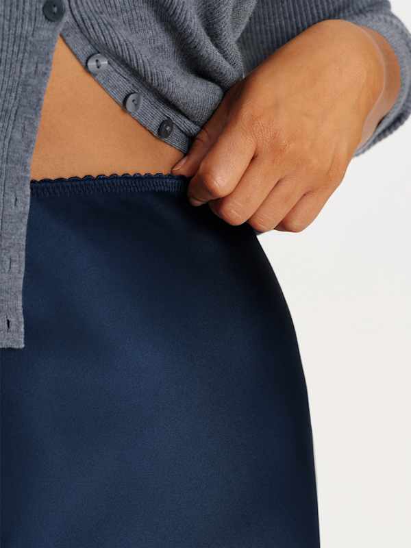 Layla Silk Skirt Es - Midnight