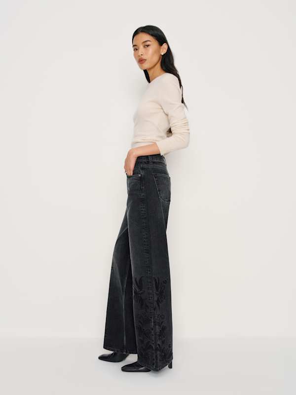 Cary Low Rise Slouchy Wide Leg Jeans - Faro Embroidery