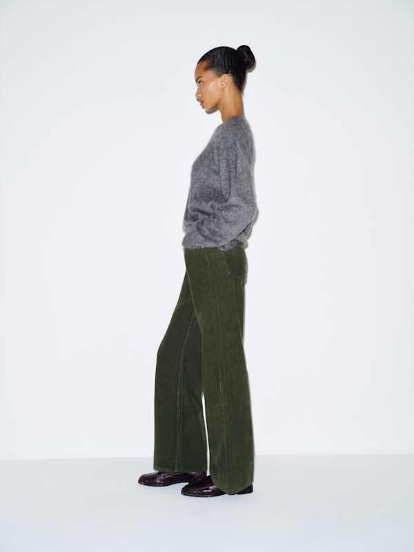 Cary Low Rise Slouchy Wide Leg Jeans - Mosswood Corduroy