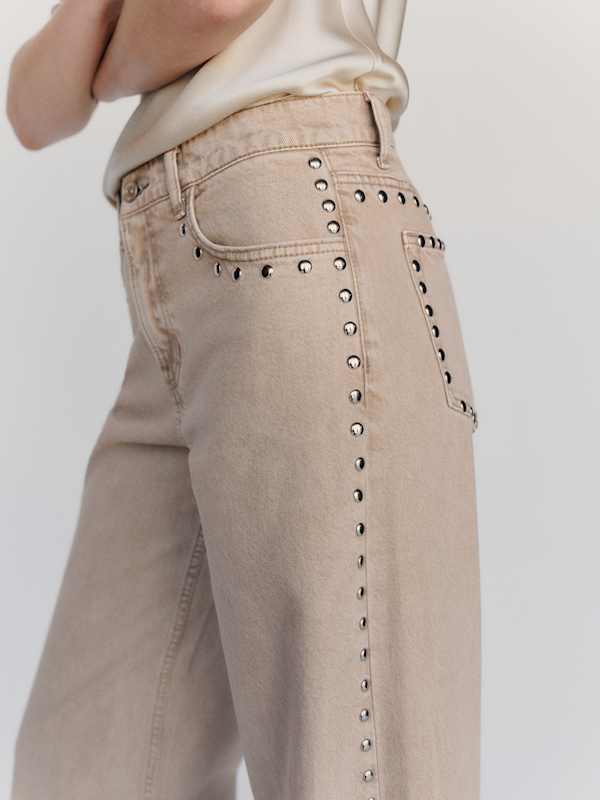 Cary Low Rise Slouchy Wide Leg Jeans - Petoskey Studded