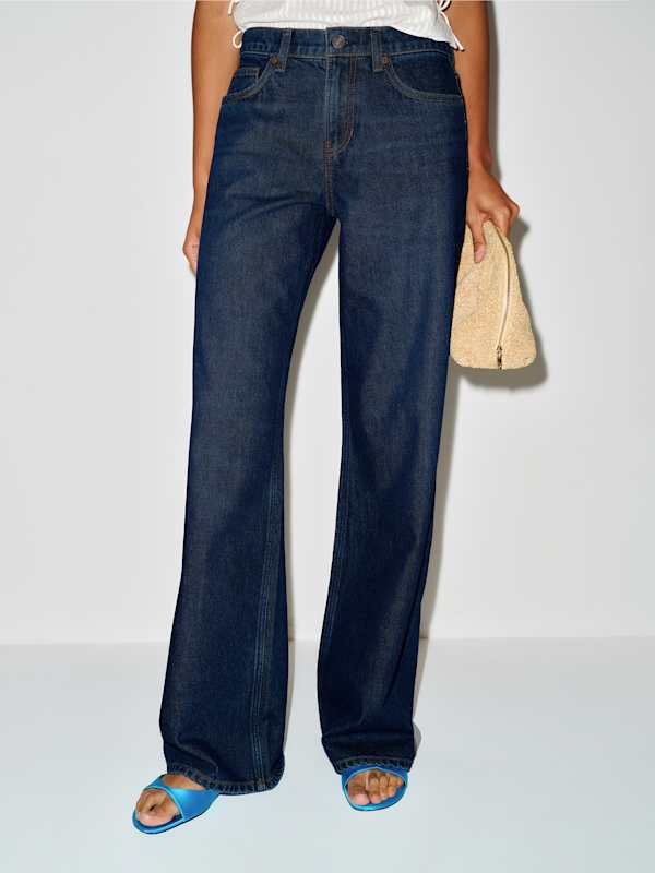 Cary Low Rise Slouchy Wide Leg Jeans - Titan