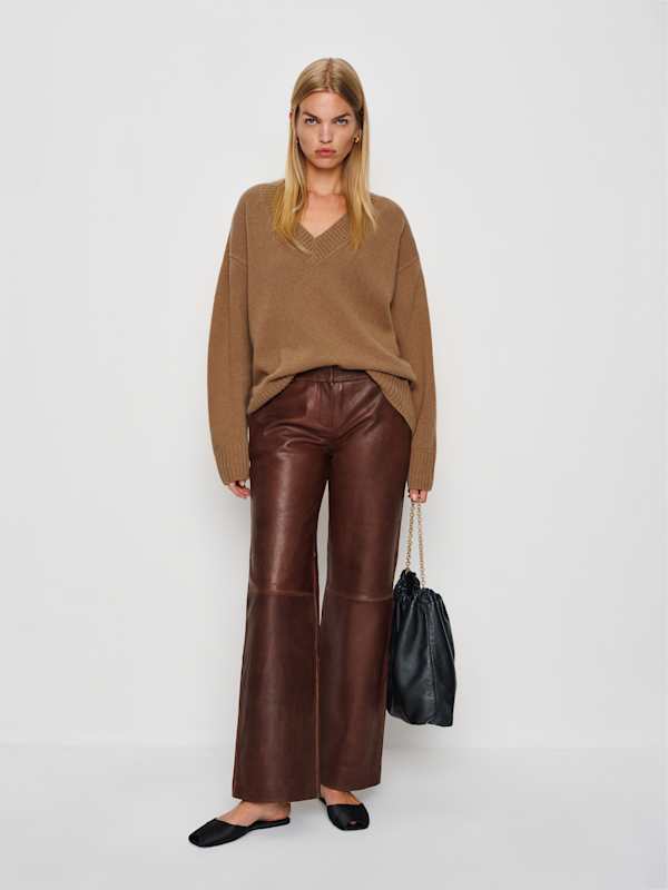Jadey Cashmere Oversized V-neck Sweater - Camel