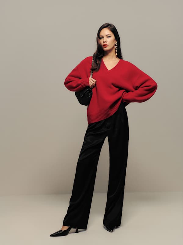 Jadey Cashmere Oversized V-neck Sweater - Cherry