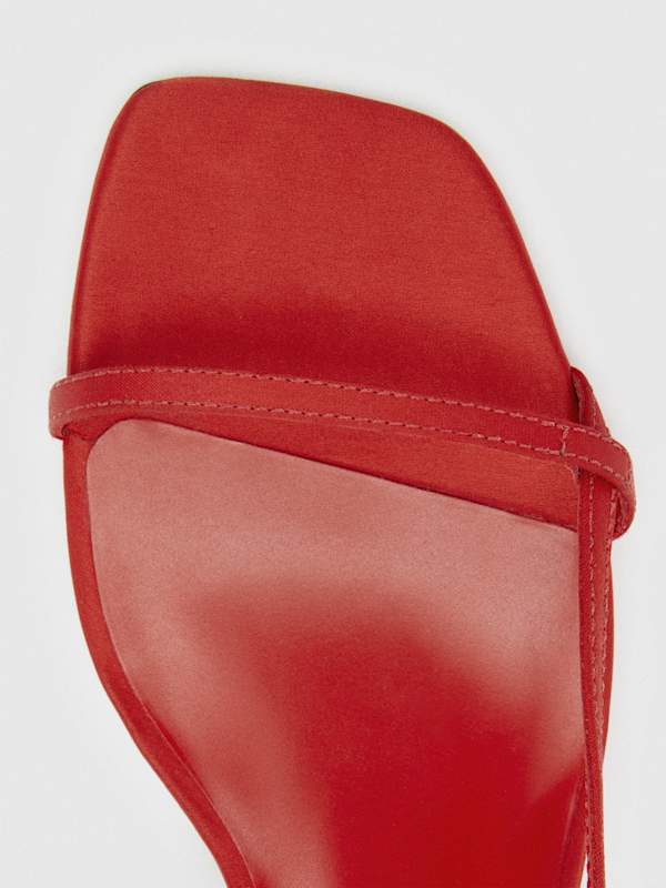 Serenity Bare Sandal - Poppy Satin